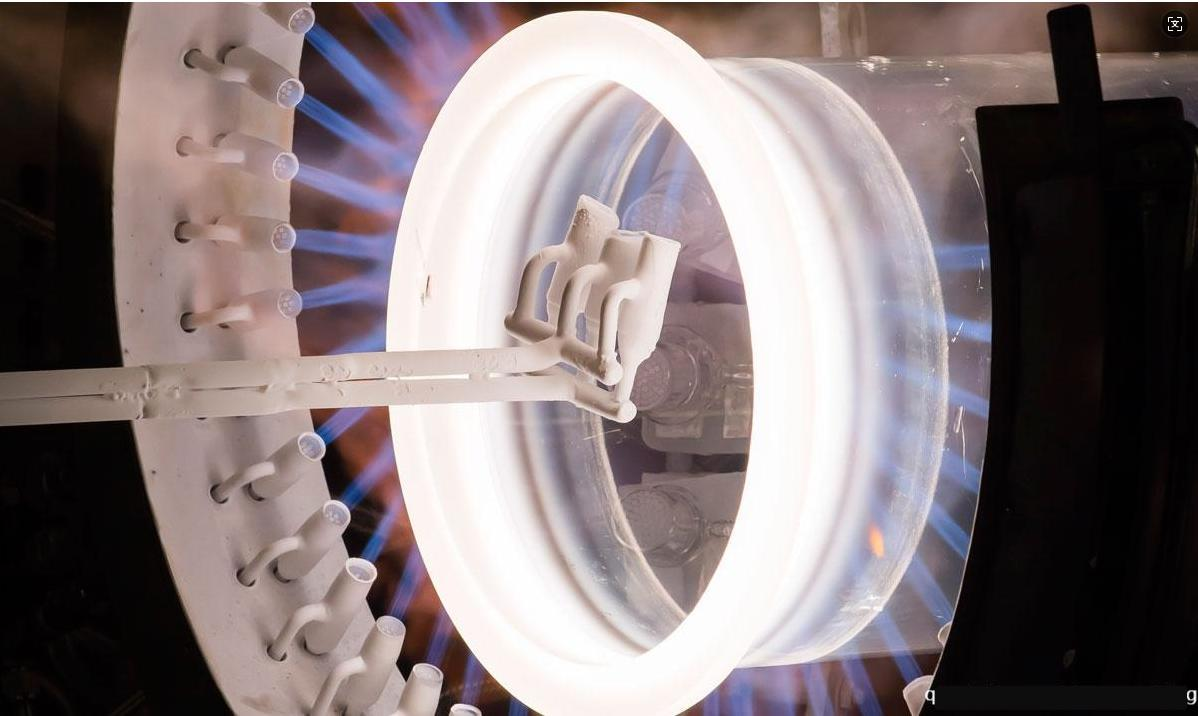 Jakie są różnorodne zastosowania kwarcu w produkcji półprzewodników?